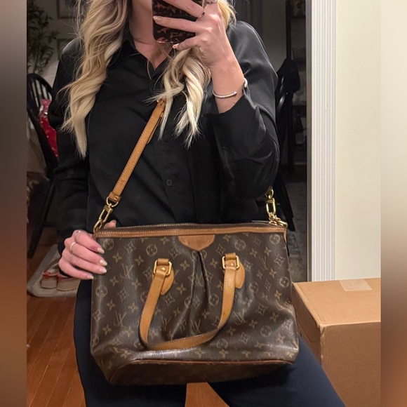 Authentic Vintage Louis Vuitton Monogram Palermo PM - Picture 3 of 6